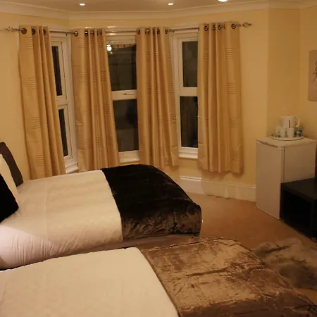 Sapphire Hotel London-2