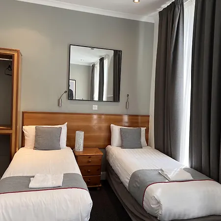 Apollo Hotel Kings Cross-3