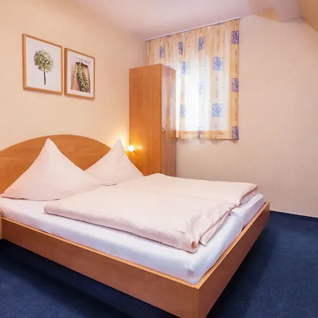 Stumbergers Hotel - Free Parking --2