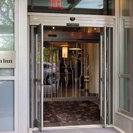 Hilton Garden Inn Long Island City-3