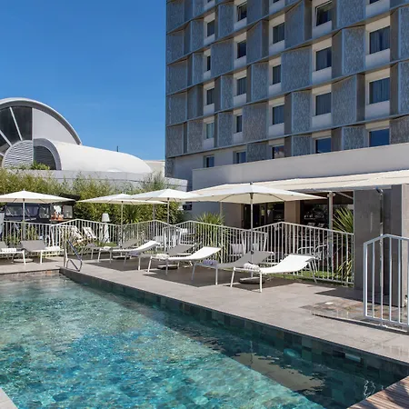 Ac Hotel By Marriott Marseille Prado Velodrome-2