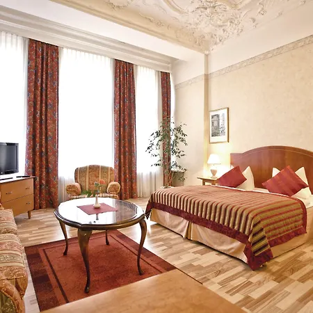 Safestay Berlin Kurfurstendamm-2