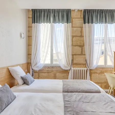 Logis Hotel - Hotel Des Voyageurs-3