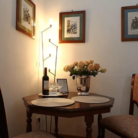 Houspitality Caesar Bed & Breakfast-3