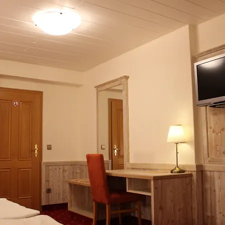 Central-Hotel-2