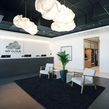 My Cloud Transit Hotel - Guests With International Flight Only!-3