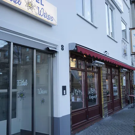 Hotel Edel Weiss-2