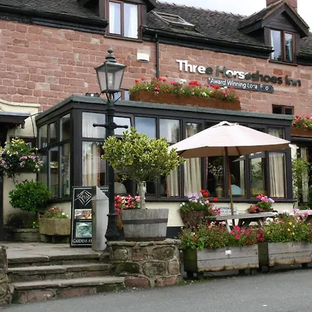 Three Horseshoes Country Inn-2