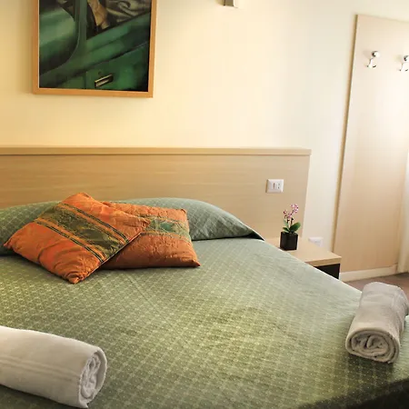 Hotel Villa Delle Rose-3
