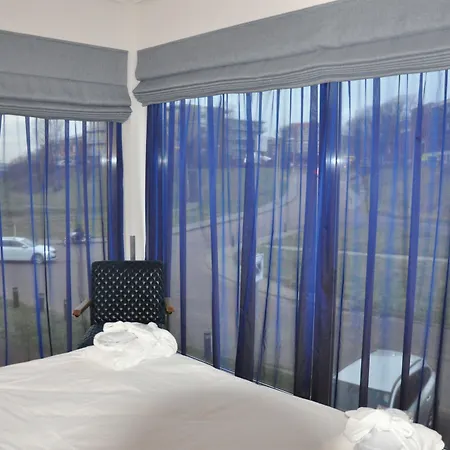 Hotel Rauw aan de Kade-3