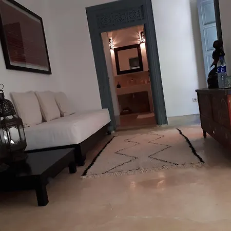 Riad Tchaikana-3