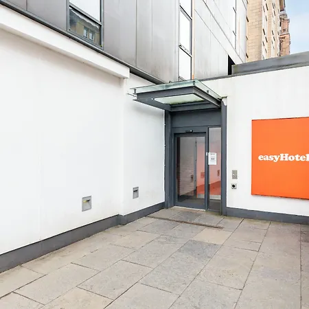 Easyhotel Glasgow City-2