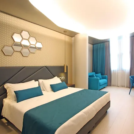 The Hive Hotel-3