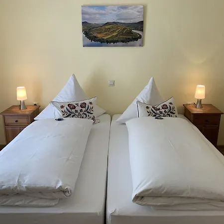 Moselland Hotel Im Enderttal Zum Onkel Willi-2