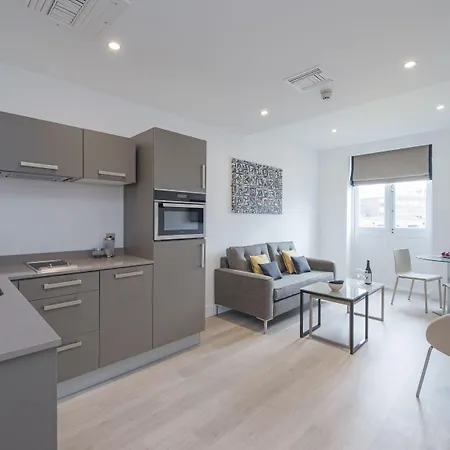 The Rosebery By Supercity Aparthotels-2