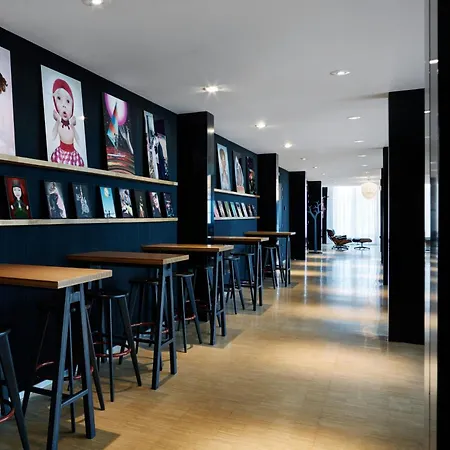 citizenM Amsterdam Airport Schiphol-3