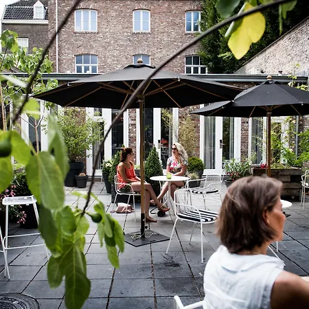 Fitz Roy Urban Hotel, Bar And Garden-2