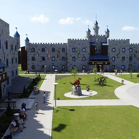 Legoland Castle Hotel-3