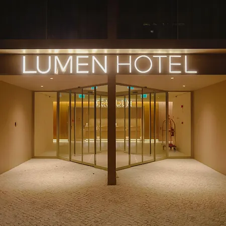 Lumen Hotel & The Lisbon Light Show-3