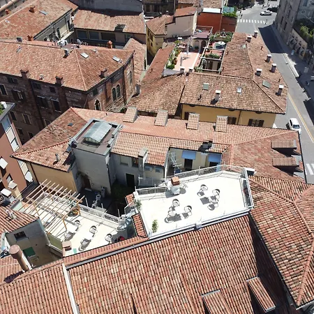 Lady Verona Residence-3