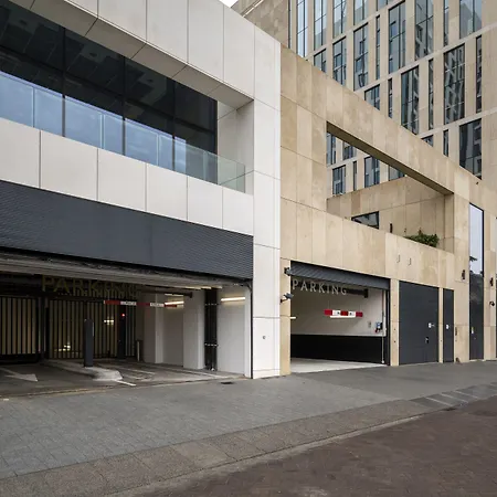 PREMIER SUITES Amsterdam-2