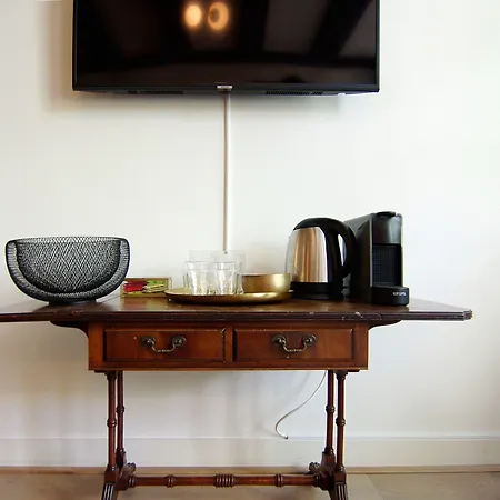 1637: Historic Canal View Suites-3
