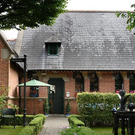 Schoolhouse Hotel-3
