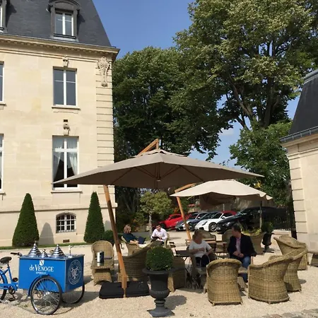 Les Suites Du Champagne De Venoge-2