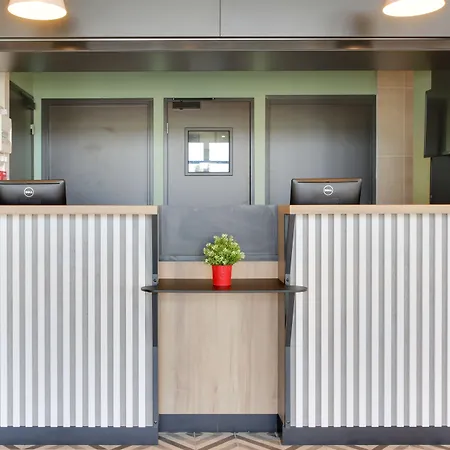 B&B Hotel Reims Croix Blandin-2