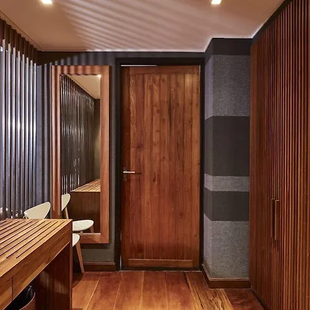 Luxx Langsuan Hotel - Sha Plus-3