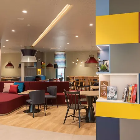 Hampton By Hilton Munich City North-2