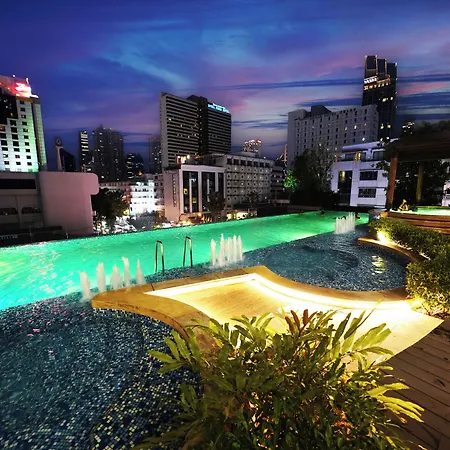 The Rich Residence Sukhumvit Nana-3