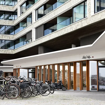 Eric Voekel Boutique Apartments - Riverfront Suites-3