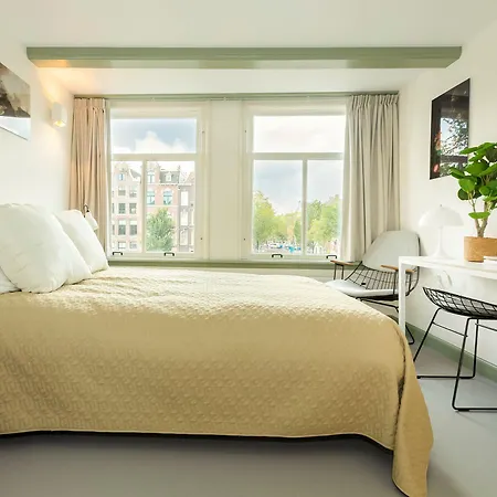 The Red Ox - Super Central Canal View Rooms-2