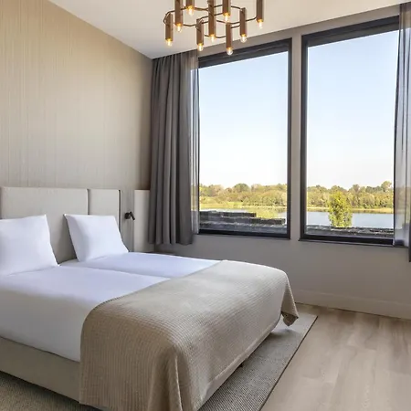 De Bronsbergen Boutique Wellness & Hotel-3