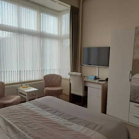 Hotel Excelsior-3
