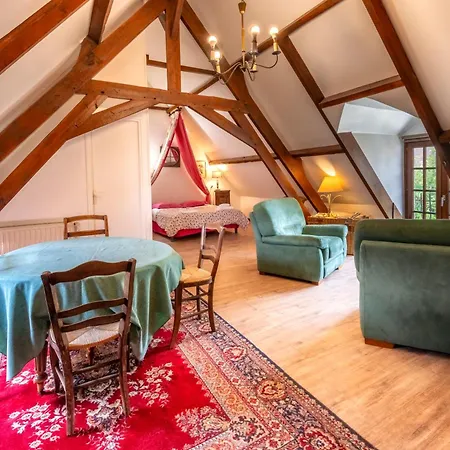 Chambres D'Hotes "La Grand' Maison"-2