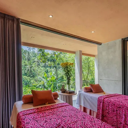 Amora Ubud Boutique Villas-3