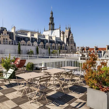 Le Grand Quartier-3