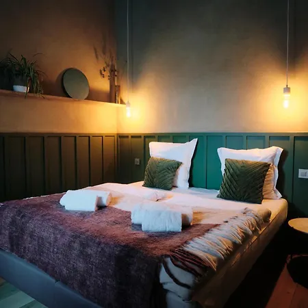 Les Suites De Petit Bomal-2