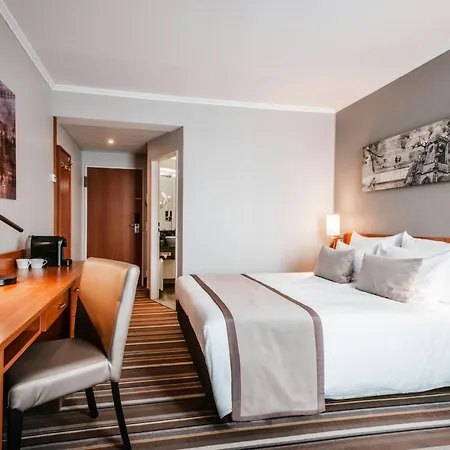Leonardo Hotel Aachen-2