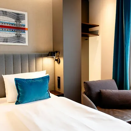 Motel One Berlin-Hauptbahnhof-3