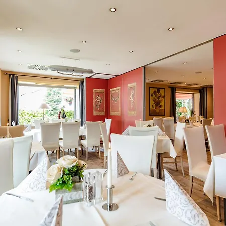 Business & More Boutique Hotel Hamburg-3