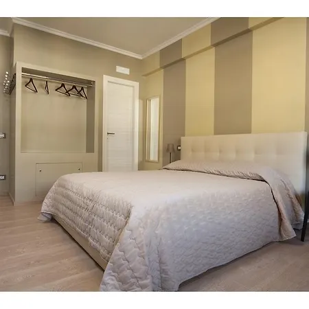 Alex'S Guest House-2