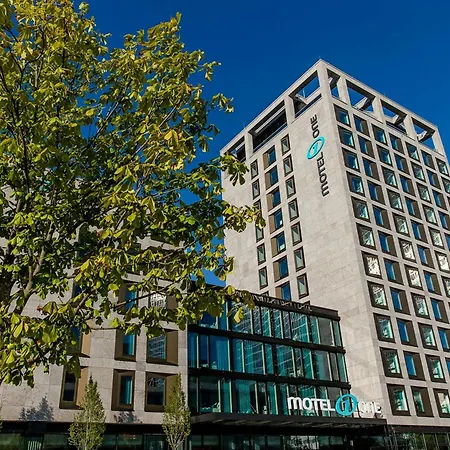 Motel One Muenchen-Parkstadt Schwabing-2