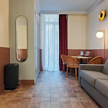 Hotel Aparthotel AMMI Vieux Nice-2