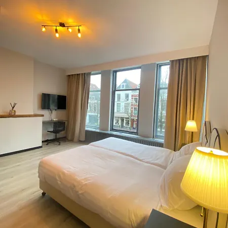 Hotel Bridges House Delft-2