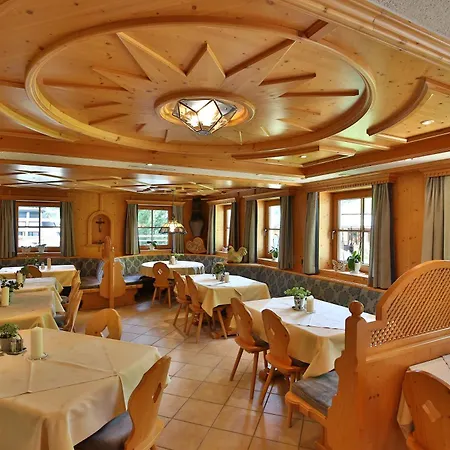 Hotel Garni Hanslerhof " Urlaub Am Bauernhof "-3