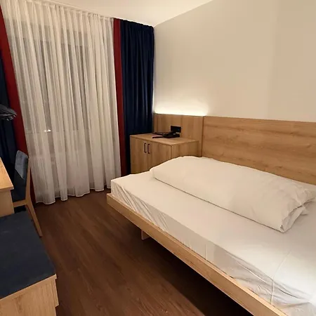 Hotel Antares Muenchen-2