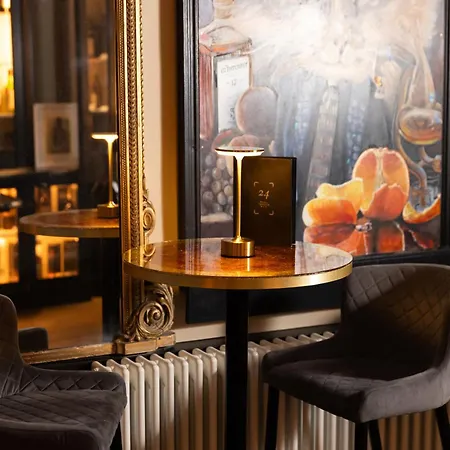 24 Royal Terrace-3